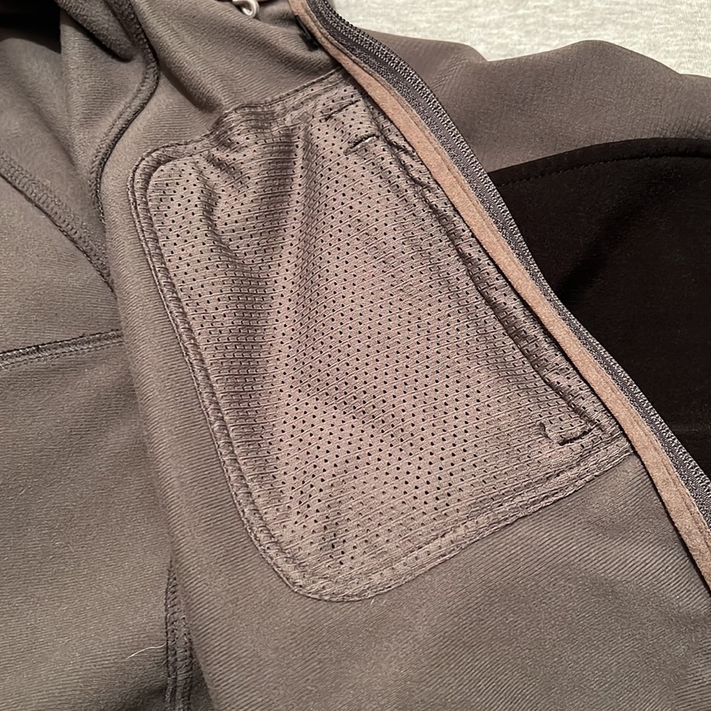 Black Diamond Softshell Jacket - image 8